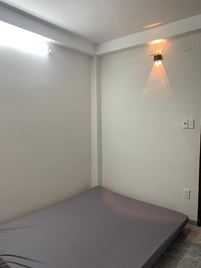 Homestay 26 Nguyen Van Lac Ho Chi Minh City Exterior photo