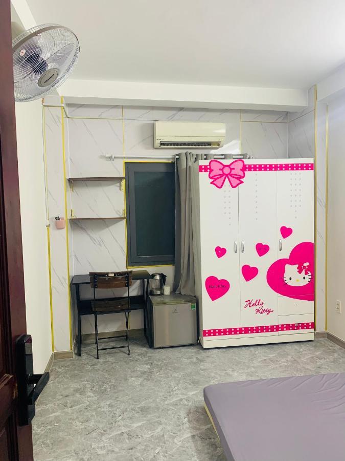 Homestay 26 Nguyen Van Lac Ho Chi Minh City Exterior photo